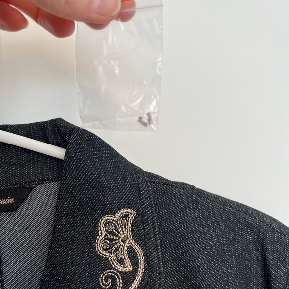 Simon Chang Embroidered Black Denim Blazer Jacket Size 8 - Picture 8 of 10